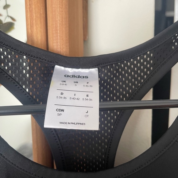 Adidas workout tank, good condition - Picture 3 of 5